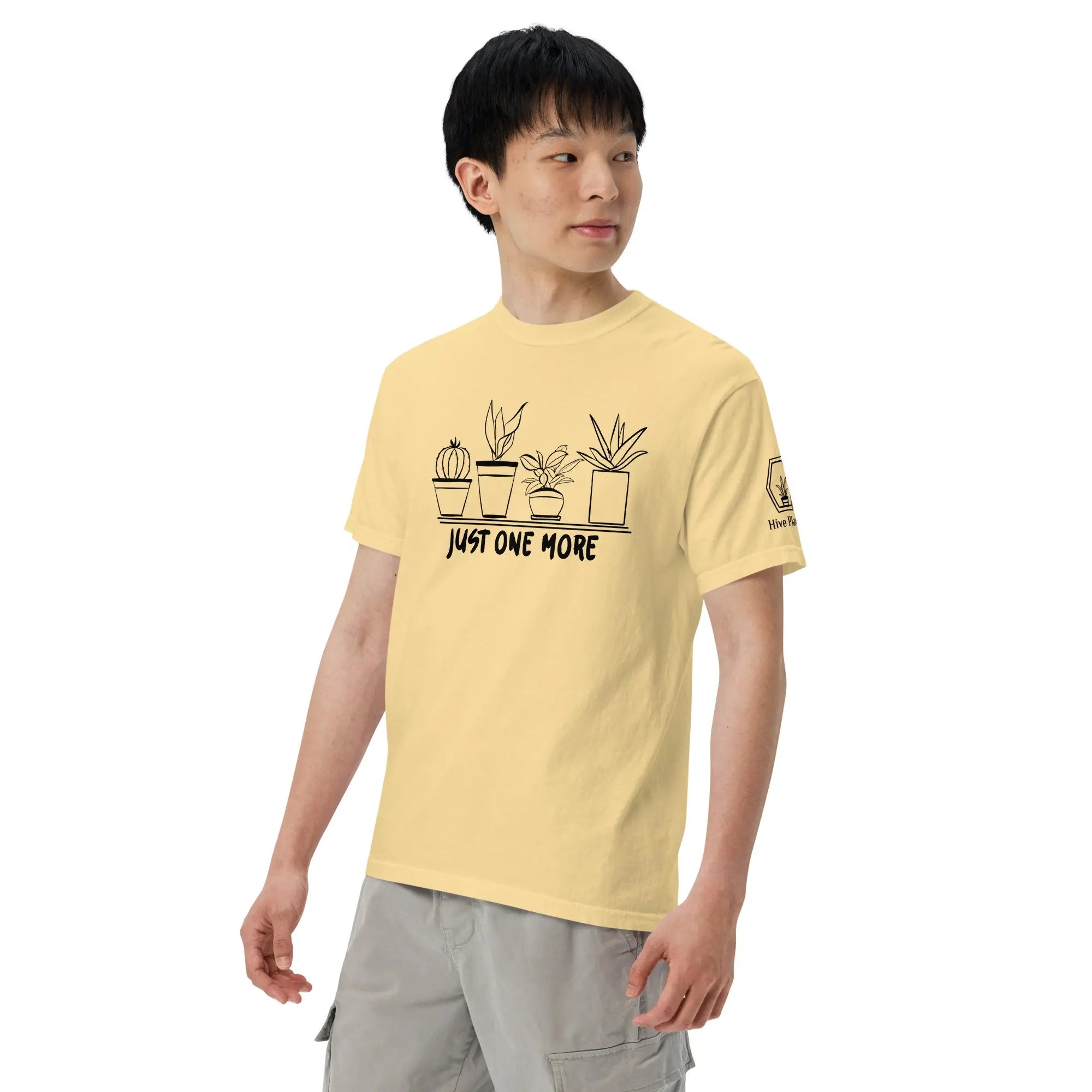 Plant Addict - Comfort Colors T-Shirt - Hive Plants -