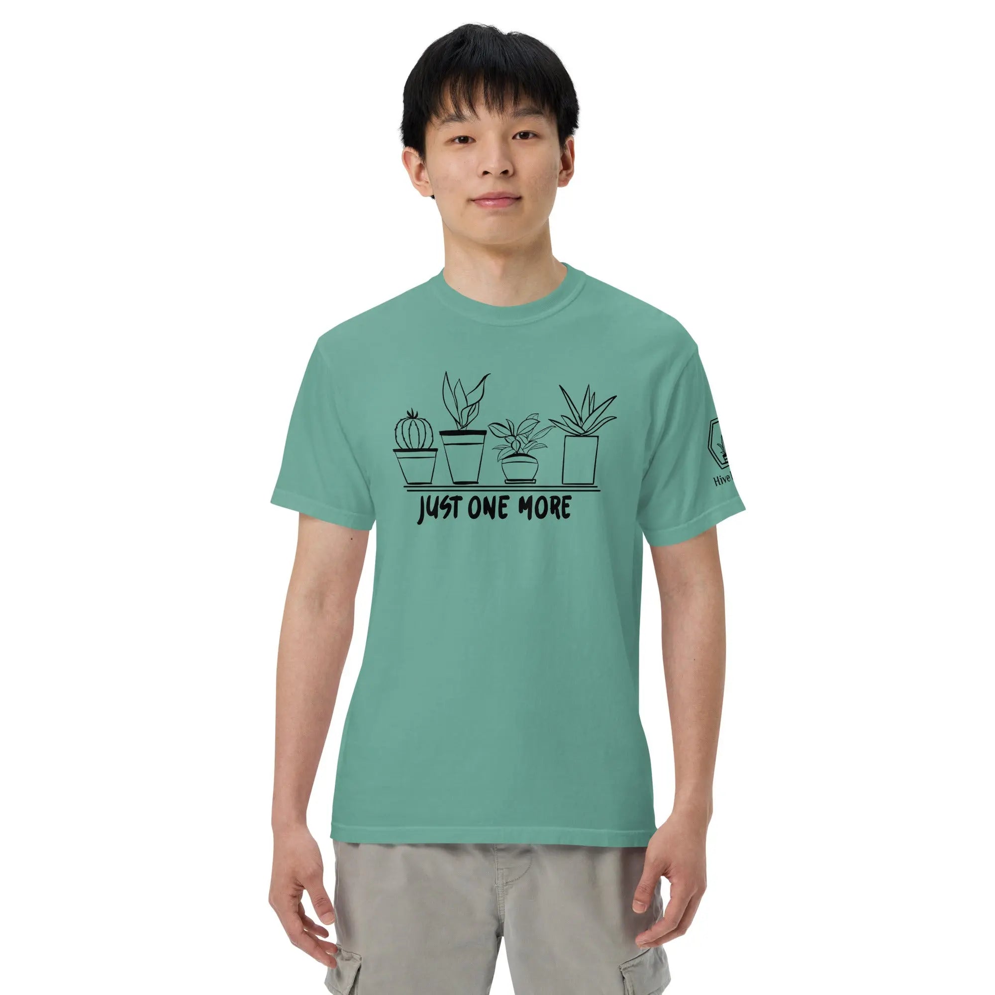 Plant Addict - Comfort Colors T-Shirt - Hive Plants -