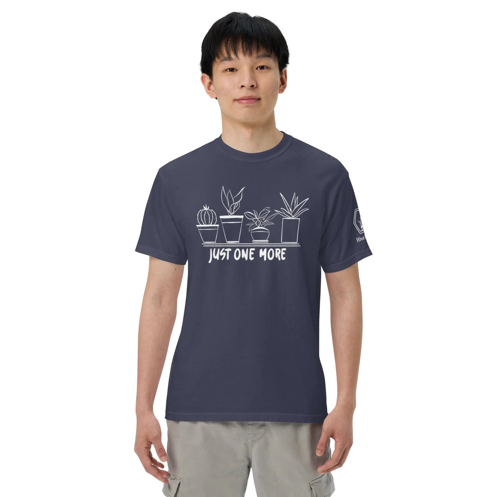 Plant Addict - Comfort Colors T-Shirt - Hive Plants -